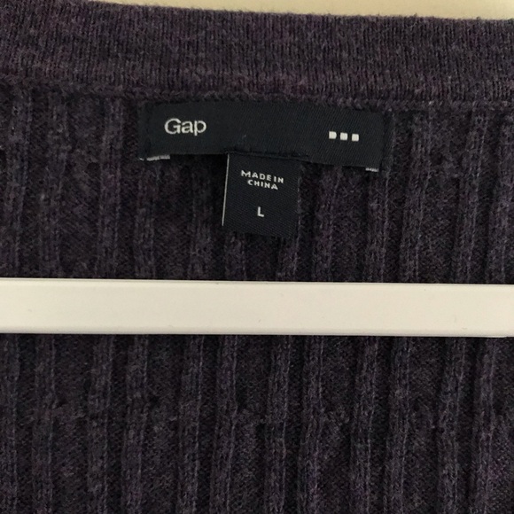 Gap purple 3/4 sleeve sweater - Picture 2 of 3